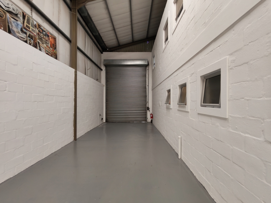 To Let commercial Property for Rent in Somerset West Business Park Western Cape